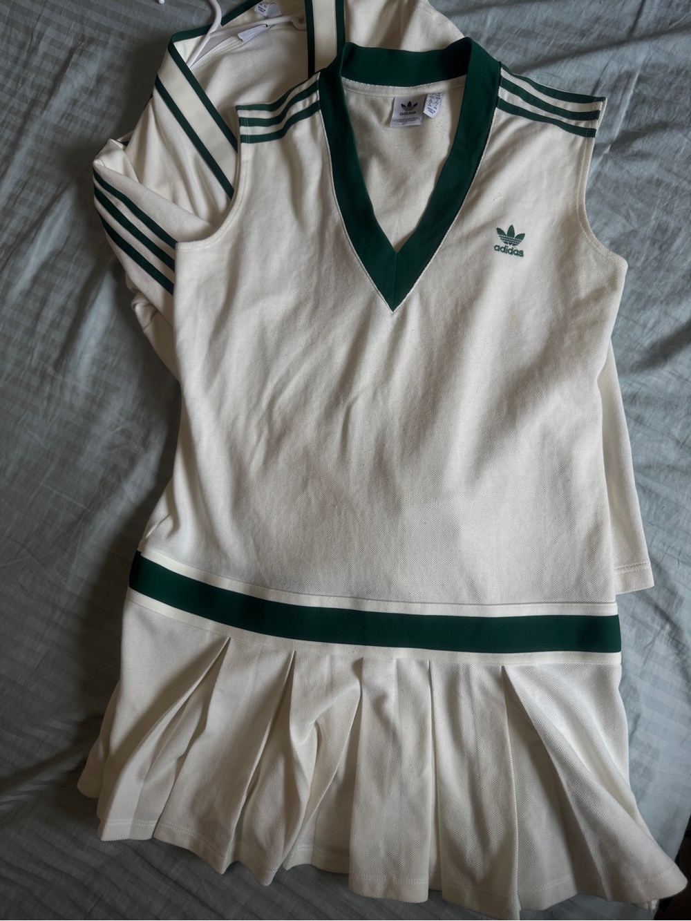 SET of Adidas tennis Luxe Cardigan + Dress off white S/M - Picture 9 of 12